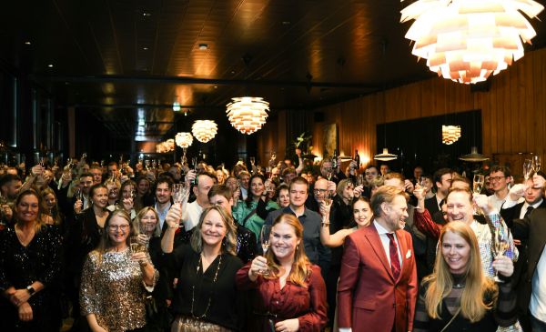 Découvrez 10 animations de soirée d'entreprise inoubliables à Paris